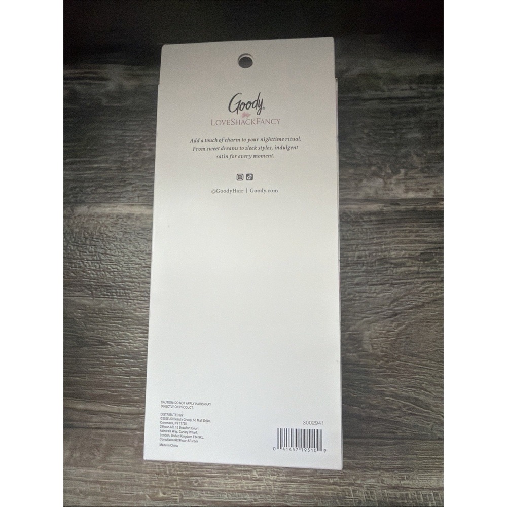 LoveShackFancy x Target – Goody Ribbon Rosa Eye Mask + Scrunchie - Picture 4 of 4
